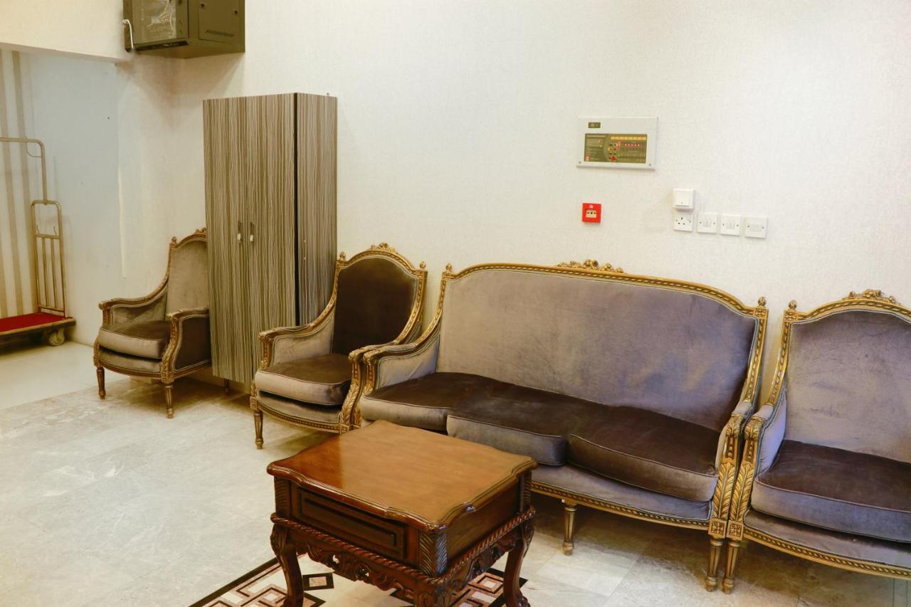 Alezz Suites Salalah Extérieur photo