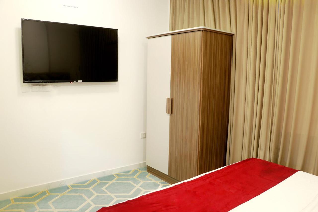 Alezz Suites Salalah Extérieur photo